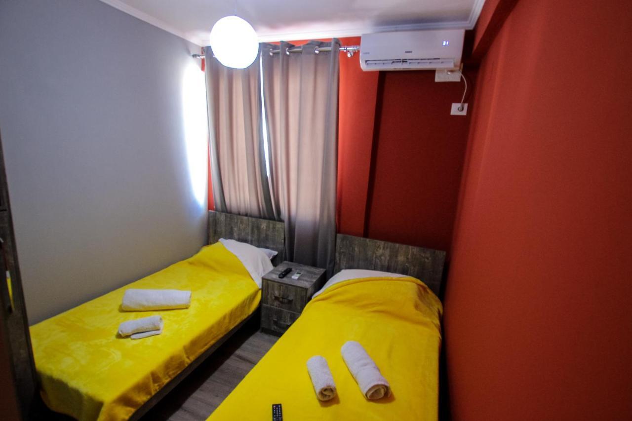 Novs Apartment 1 Gjirokastër Extérieur photo